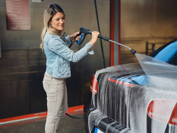 Best Exterior Home Cleaning  in Country Clu, FL